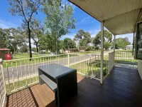 Young Caravan Park Hotels in Young