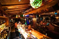 STORY Seychelles - Barer