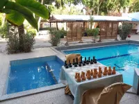 Rezeiky Hotel & Camp