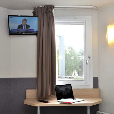 B Hotel Caen