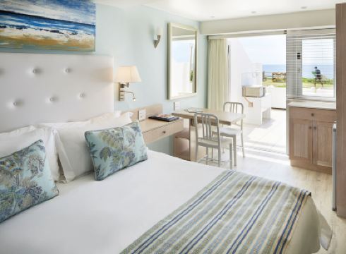 First Group la Montagne