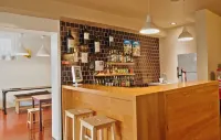 Porto Spot Hostel - Quầy bar