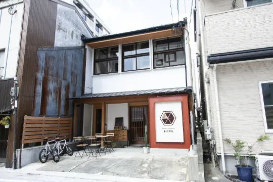 Fukuoka Guesthouse HIVE