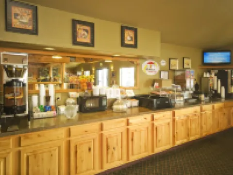 Super 8 by Wyndham McCall Hotels in McCall