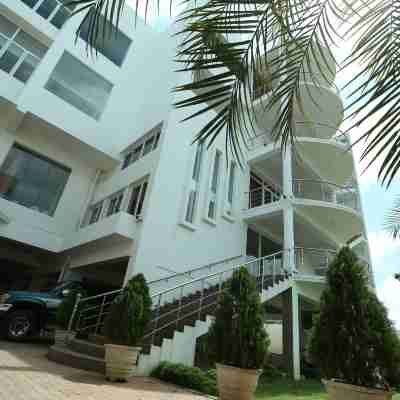 Hotel Oviya Hotel Exterior