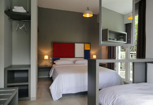 스키아토스 호텔 전경