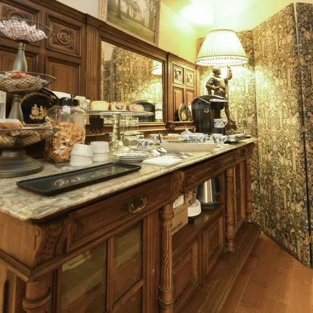 Choctaw Hall Bed & Breakfast