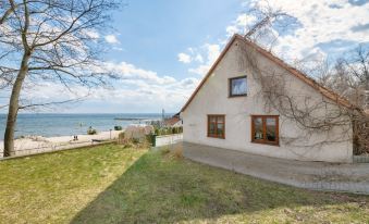 Dom & House - Apartament Orłowskie Molo Przy plaży z Widokiem na Morze