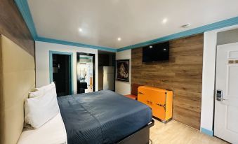 Casa Blanca Inn & Suites Whittier