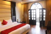 Shangrila Hotels and Resort - balcony