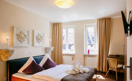 My Place Отели в г. Обер-Костенц