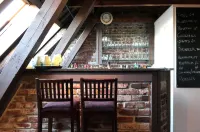 Home Hotel Amanda - bar
