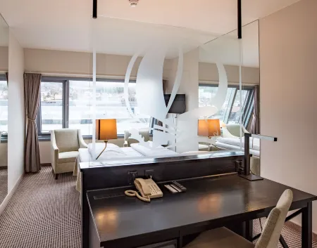 Scandic Seilet Hotel Отели в г. Молде