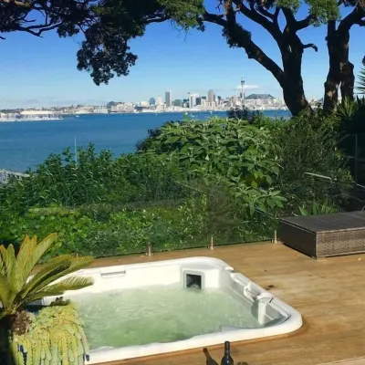 Sea View Guest House Hotels near The Warehouse Group