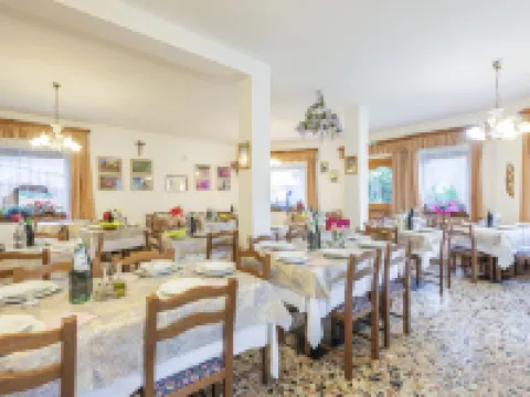 Rifugio Monte Baldo Hotels in Avio