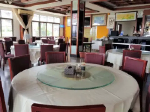 翡翠酒店及餐廳 湯加塔布島酒店