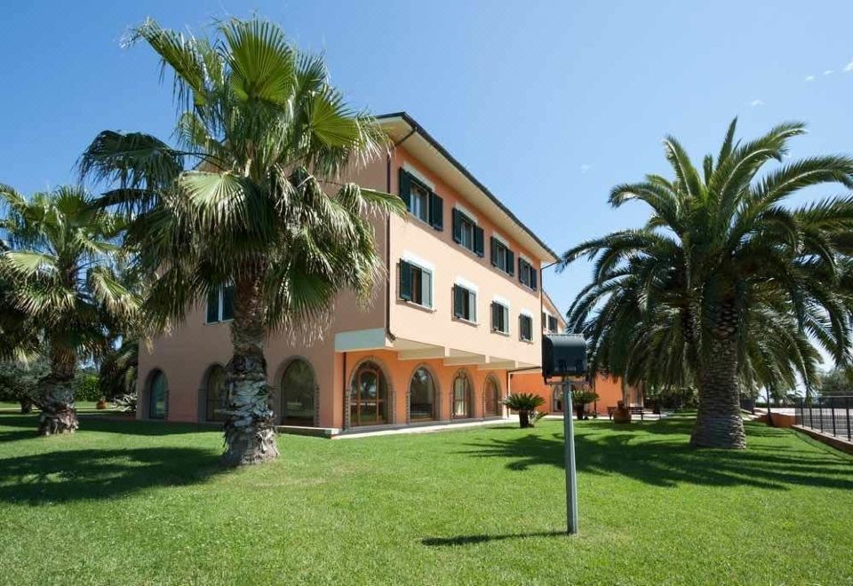hotel overview picture