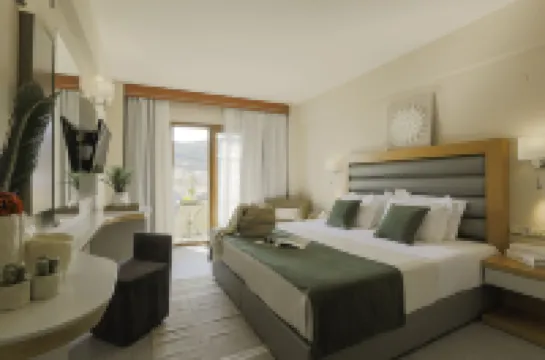 La Piscine Art Hotel, Philian Hotels and Resorts