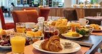 PLAZA Premium Almere - breakfast