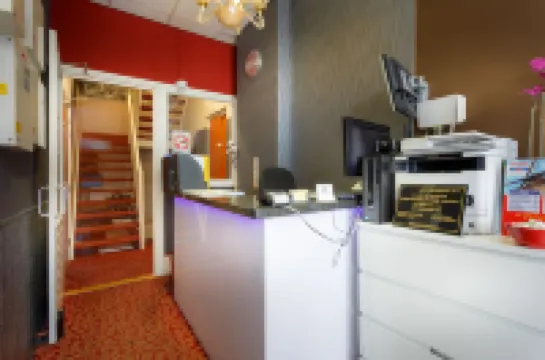 Amsterdam Downtown Hotel