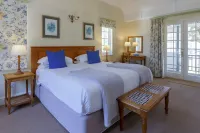 Belvidere Manor Lagoonside Cottages Hotels in Rheenendal