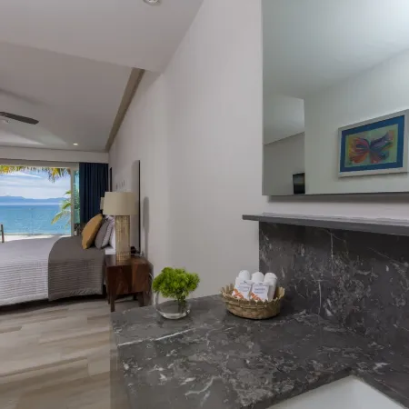 Vista Vallarta All Suites on the Beach