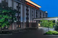 هامبتون إن بوسطن-مارلبورو Hotels near Concord Academy