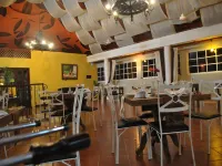 Hotel Rey Hotels in Villa Lora