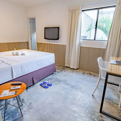 Urb Hotel Hotels near Extra Montese