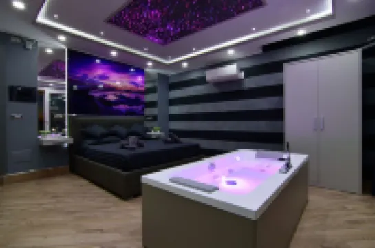 星夜魅力屋飯店