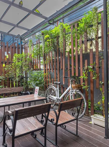 รูปภาพของบีทู นิมมาน พรีเมียร์