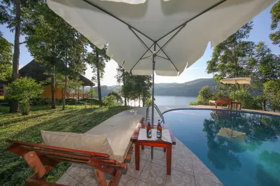 Crater Safari Lodge Hotels in Bunyangabu