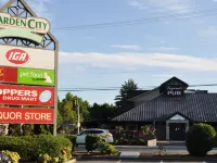 Bed Plus YVR Airport Hotels in Vancouver