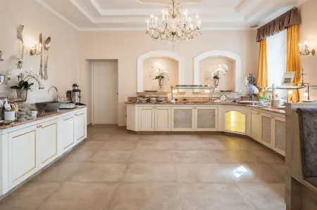 Hotel Unter den Linden Отели в г. Кремс-на-Дунае