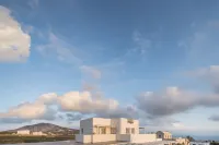 Impressive One サントリーニ島港周辺のホテル