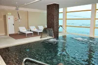 Axis Porto Business & Spa Hotel - Pools