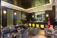 Le Corail Suites Hotel Hôtels à : El Kram