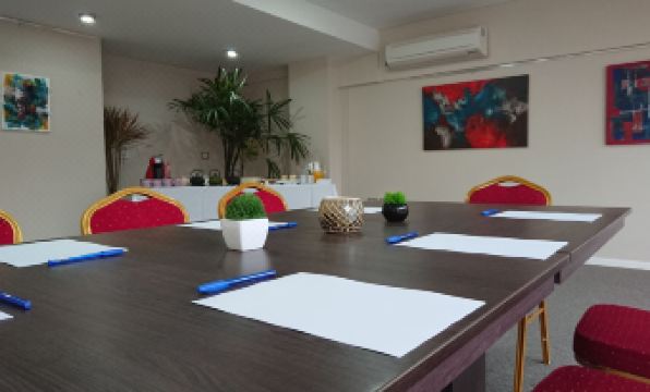 Days Inn & Suites by Wyndham la Plata