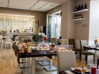 Partenope Relais Hotels near Chiaia