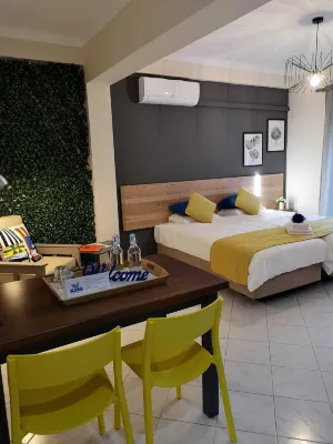 Kiss - Apartamentos Отели в г. 