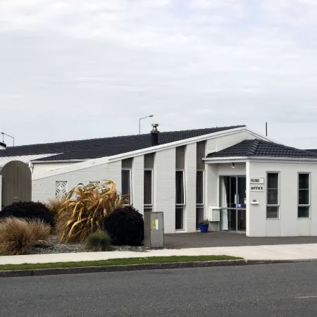 Colonial Motel Hotels in Invercargill