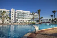 Tsokkos Protaras Beach Hotel - ติดทะเล