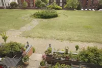 Barons Court