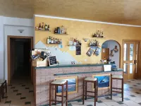 Casa-Albergo Tiroasegno - 2 estrellas