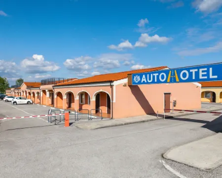 オートホテル ヴェネチア ミラーノのホテル