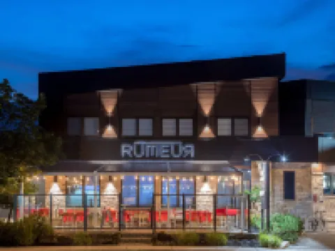 五世酒店 鄰近加拿大歷史博物館的酒店