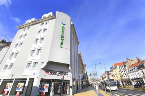Brit Hotel Calais - Pet friendly