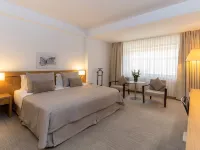 Ontur Izmir Otel Hotels near Basmane