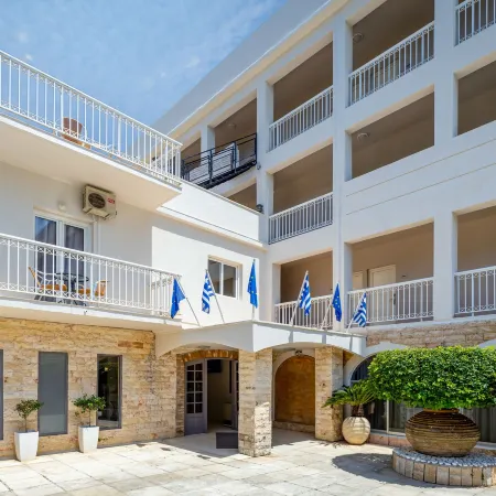 Oasis Hotel
