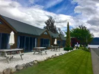 Lakefront Lodge - Jacuzzi